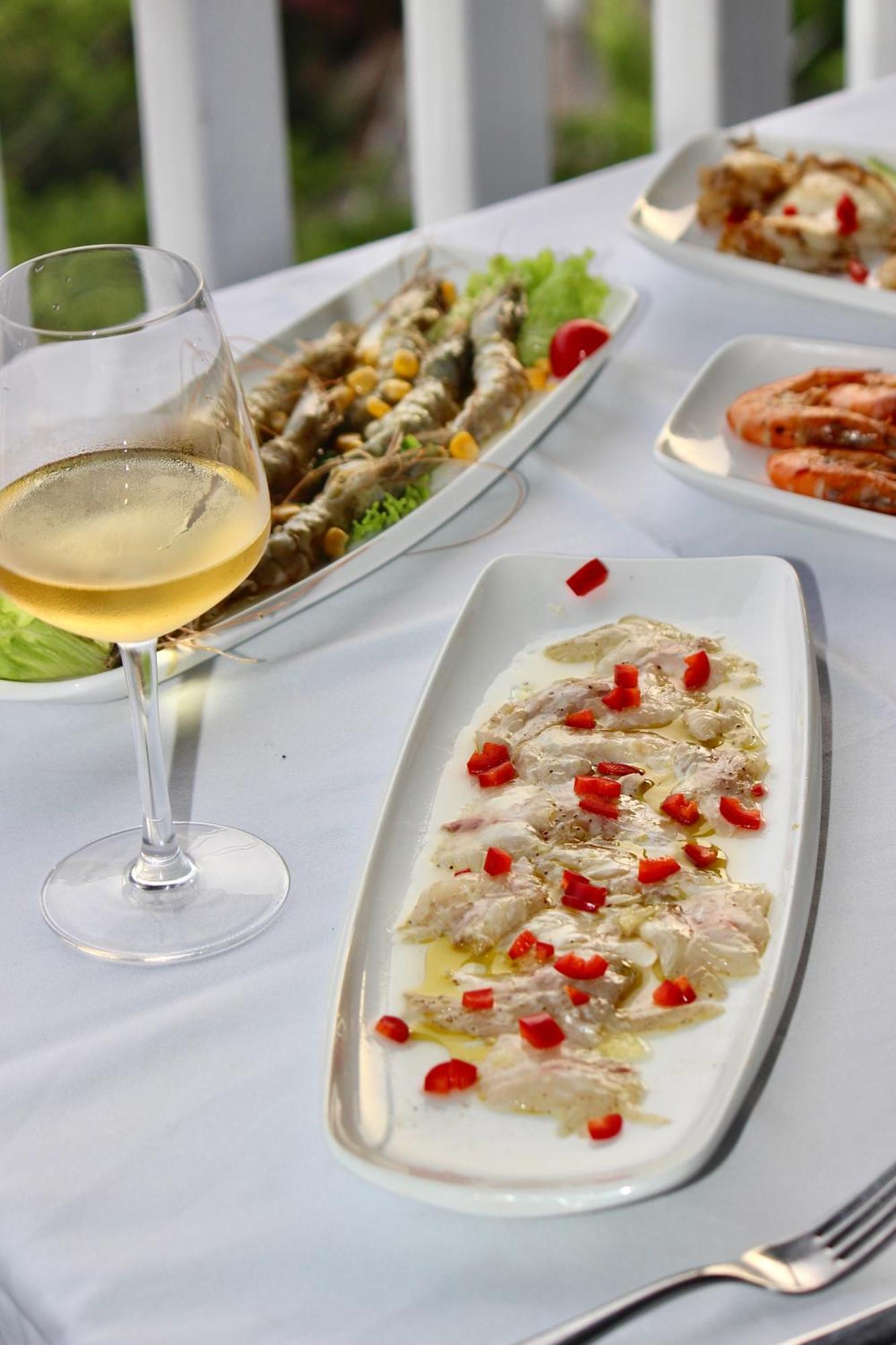 Qeparo Napolon Complex酒店 外观 照片